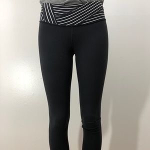 Reversible Lululemon leggings cropped